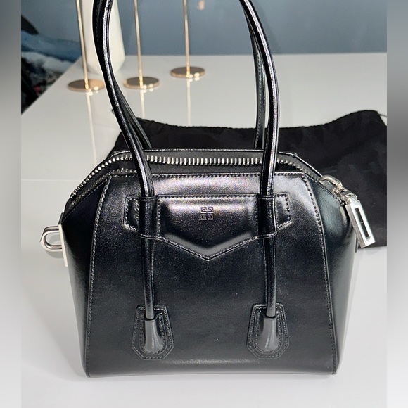 Givenchy Antigona Purse - Picture 7 of 14